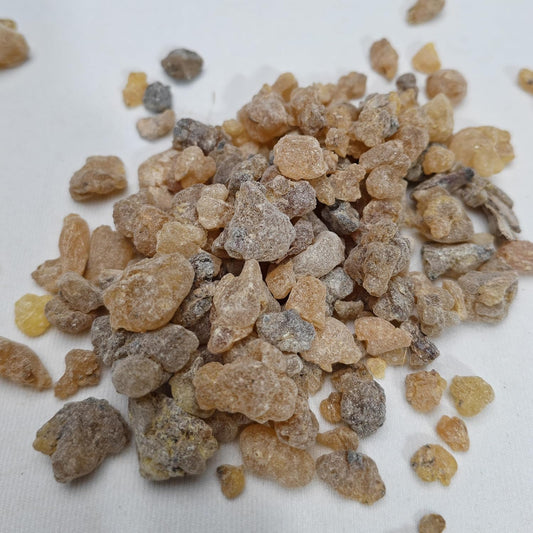 100% Pure Resin | Frank Incense | Premium Temple-Grade Frank Incense for Havan | Pooja & Spiritual Cleansing | Long-Lasting Sacred Aroma | 250g